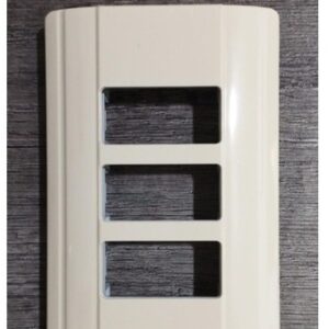 PLACA 3 VENTANAS MD MARFIL GA2004MD